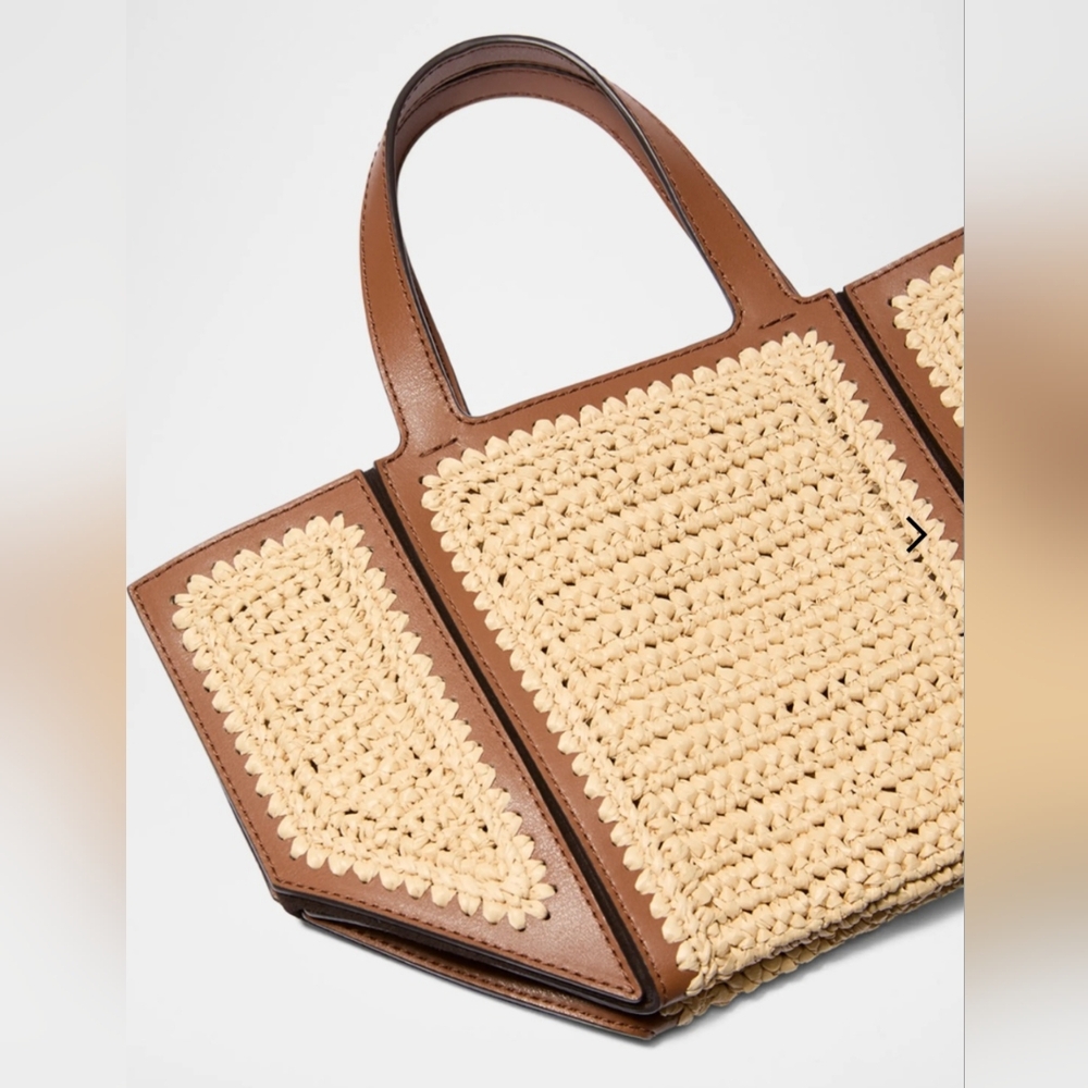 Michael Kors "Jordi" Small Hand Tote -- NOT AN OUTLET BAG - Picture 3 of 6
